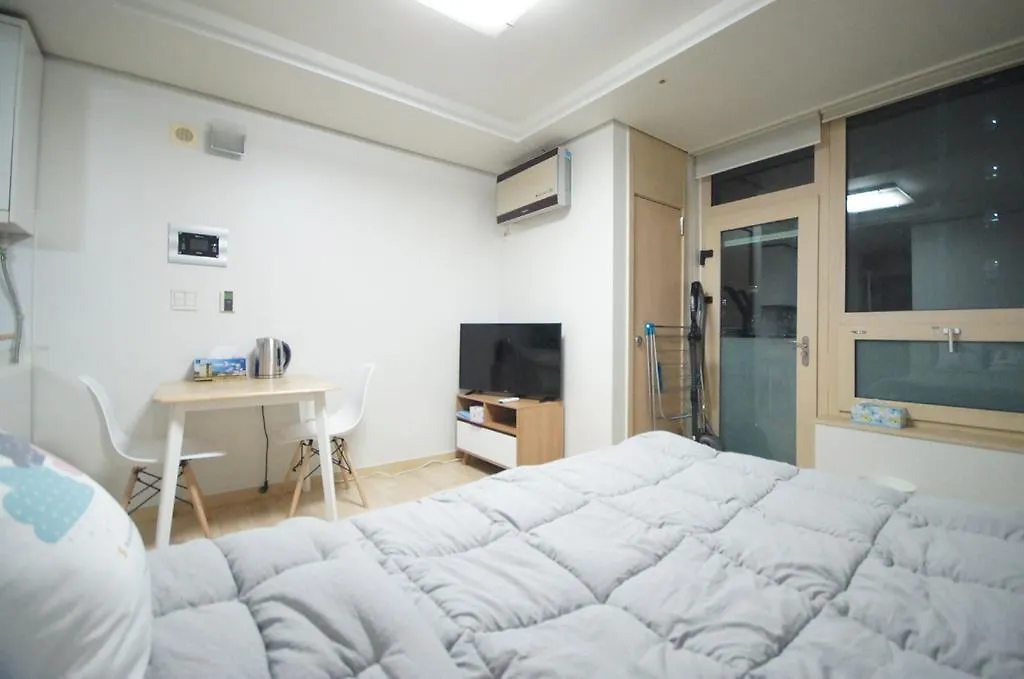 Enjoy Budget Apartment In Gangnam Σεούλ