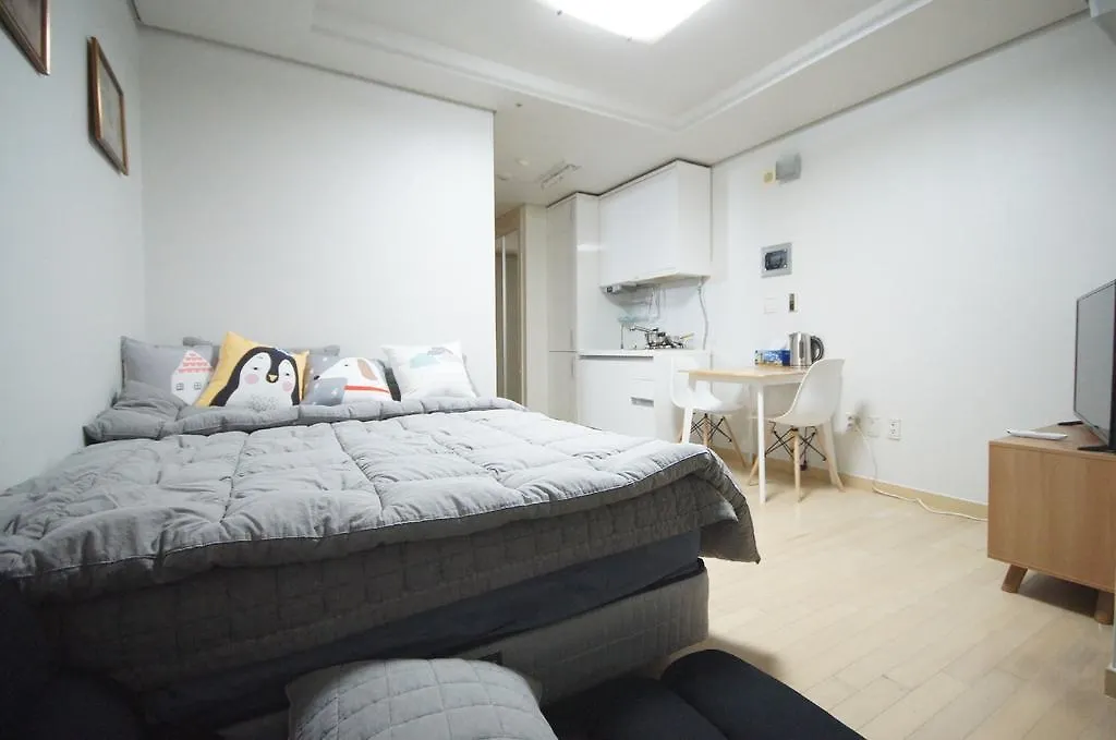Enjoy Budget Apartment In Gangnam Σεούλ Νότια Κορέα