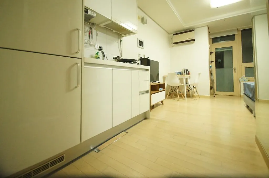 Enjoy Budget Apartment In Gangnam Σεούλ