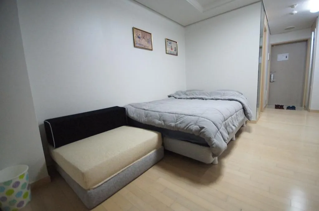 Enjoy Budget Apartment In Gangnam Σεούλ